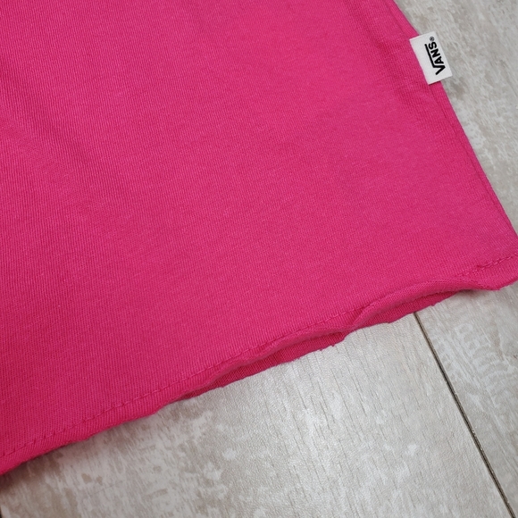 Vans 2020 VUSO Logo Crop Tee - Picture 4 of 5